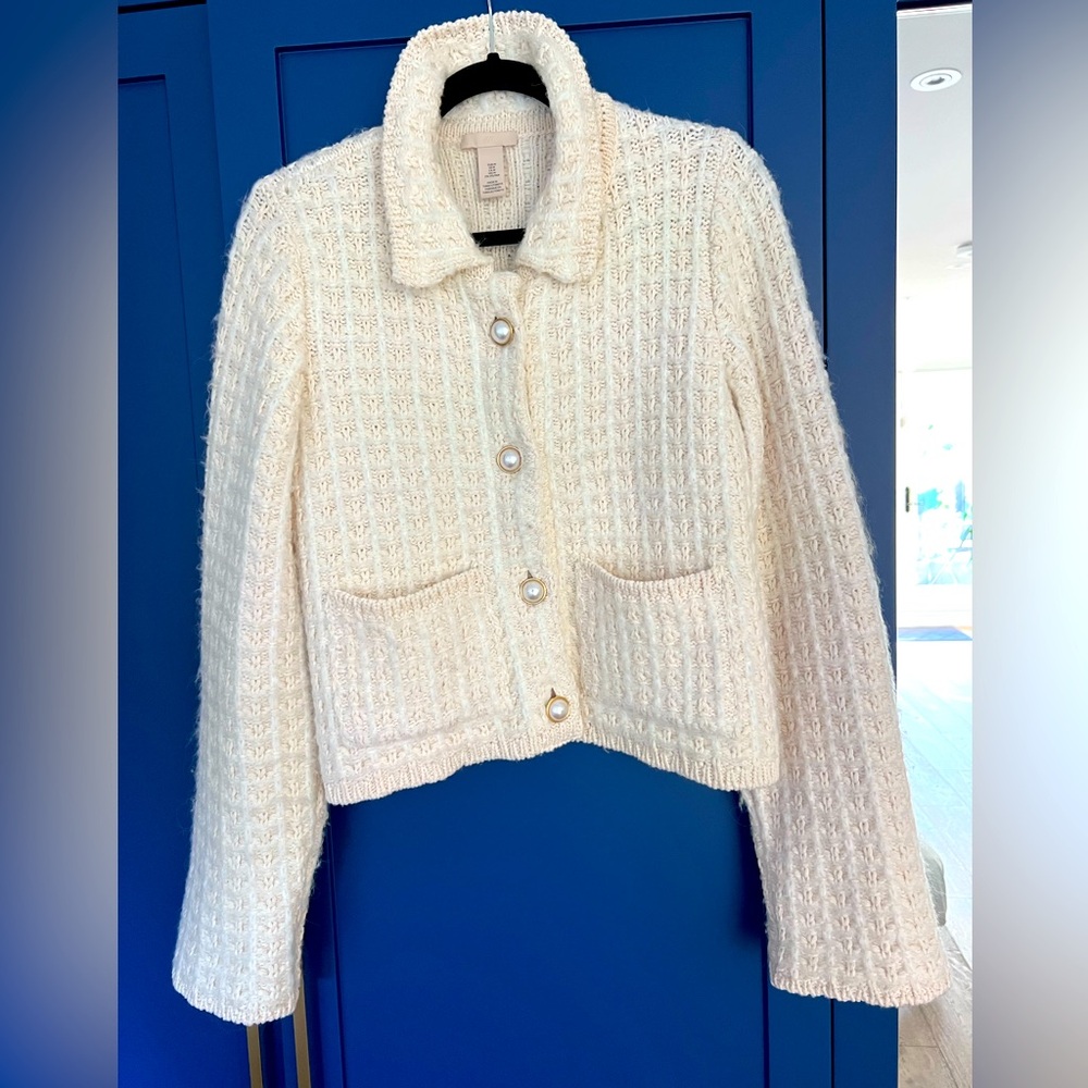 H&M sweater cardigan with faux pearl buttons.. Chanel vibes, size Medium.